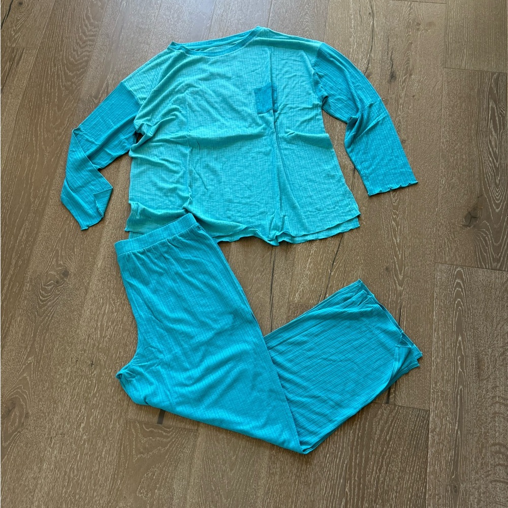 Comfort Code long-sleeve lounge set
